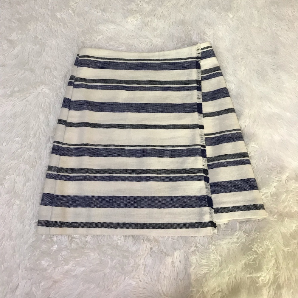 LOFT skirt
